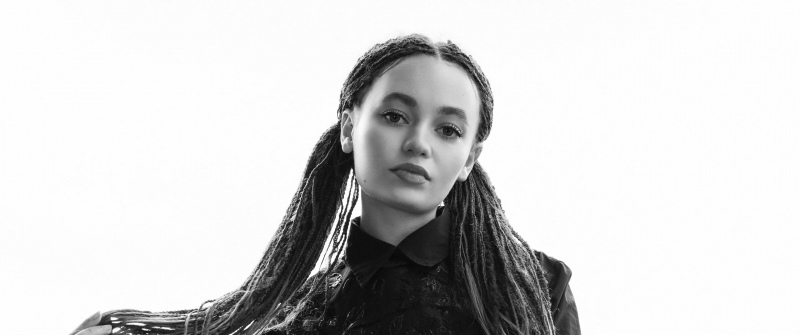 Nico Parker, Black and White, Fashion, Dreadlocks, British actress