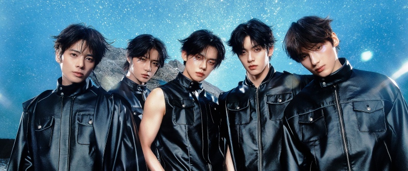 Tomorrow X Together (TXT), 5K, South Korean boy band