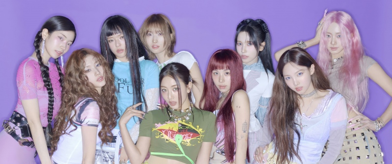 TWICE THIS IS FOR Extraordinary, Nayeon, Jeongyeon, Momo, Sana, Jihyo, Mina, Dahyun, Chaeyoung, Tzuyu