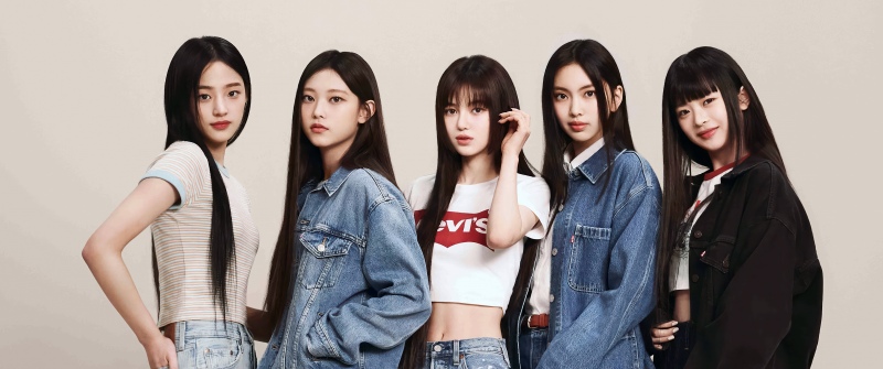 NewJeans Levis, Minji, Hanni, Danielle, Haerin, Hyein