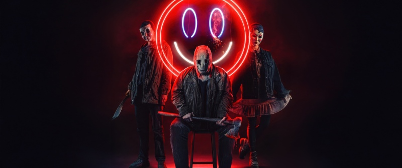 The Strangers: Chapter 2, Neon, Horror Movies, 2025 Movies, Face Mask, Smiley face, Dark red