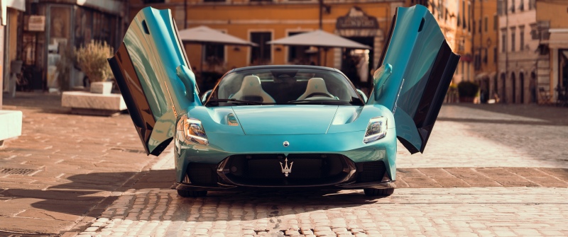 Maserati MCPURA Cielo, Vertical, 2025, 5K