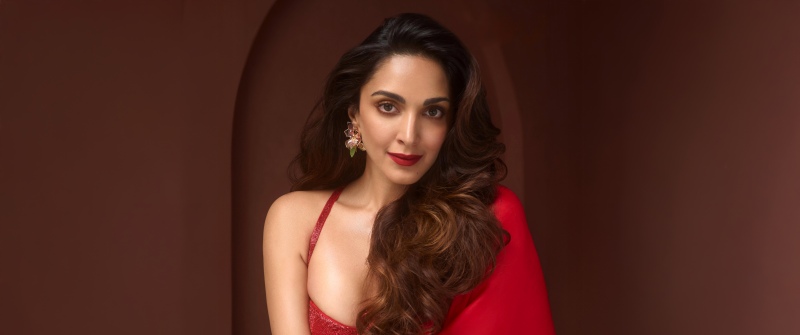 Kiara Advani, Red dress, Saree, Red lips, Indian actress, 8K, 5K