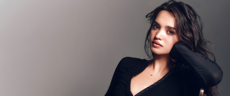 Sophia Hammons, Black dress, 5K, American actress