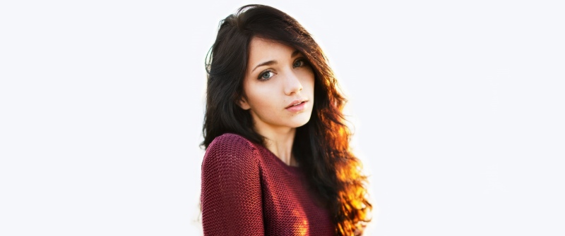 Emily Rudd, White background, 5K, Teen girl