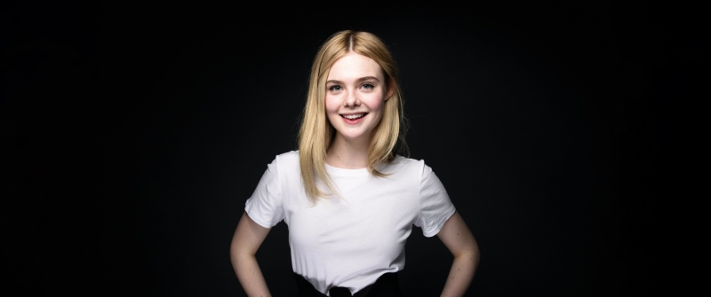 Elle Fanning, Dark background, 5K, Smiling, Blonde, Portrait
