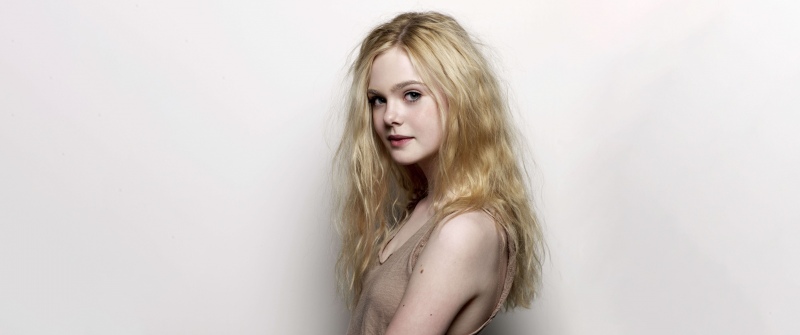 Elle Fanning, 12K, Teen girl, Blonde, Portrait, White background, 5K, 8K, 10K