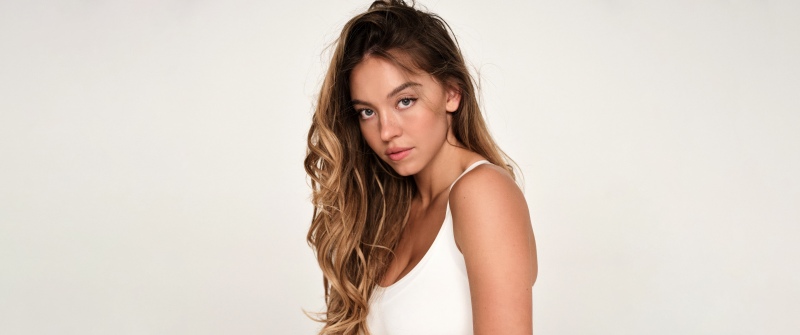 Sydney Sweeney, Portrait, American actress, 5K