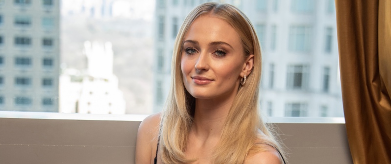 Sophie Turner, Smiling, 5K, Photoshoot