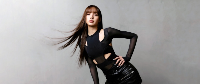 Lisa, 12K, K-pop idol, 5K, 8K, Black dress