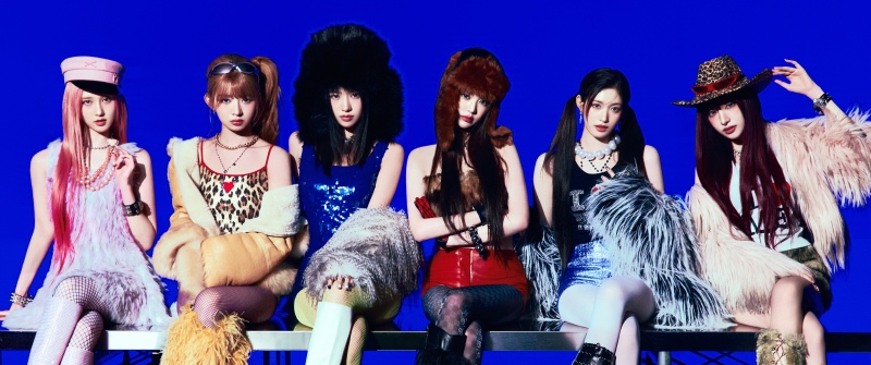 REVIVE+ (IVE), 5K, Blue background, IVE (K-pop), K-Pop singers