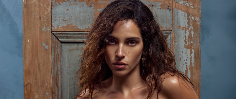 Adria Arjona