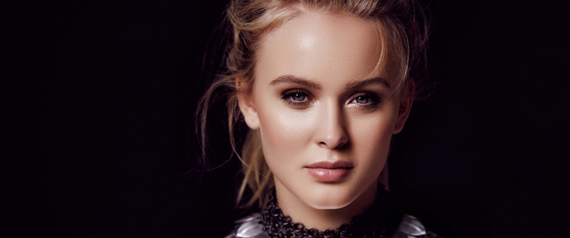 Zara Larsson wallpaper 8K