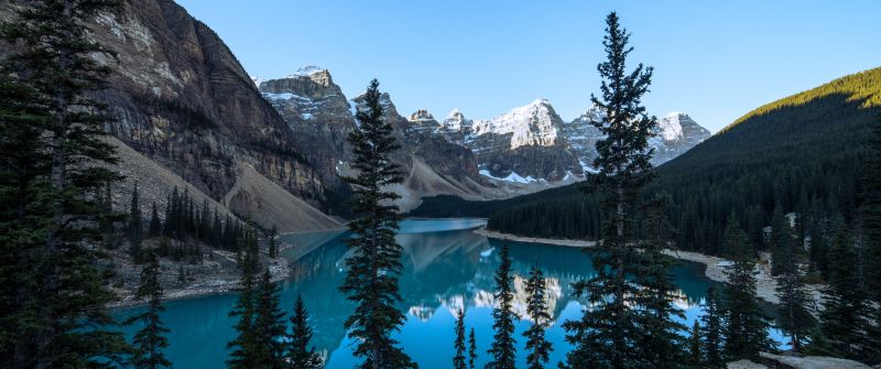 Moraine Lake, Glacier mountains, Canada, Valley of the Ten Peaks, Banff National Park, Green Trees, Reflection, Blue Water, Clear sky, Daytime, Landscape, Scenery, 5K