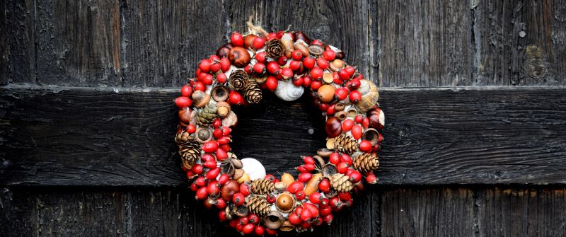 Christmas decoration, Garland, Fruits, Wooden background, Happy holidays, Pine cones, 5K, Aesthetic Christmas, Navidad, Noel