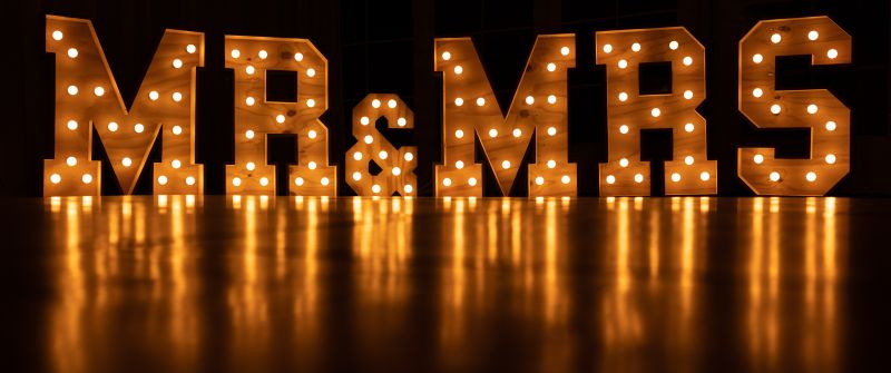 Mr&Mrs, Signage, Reflection, Lights, Black background, Wedding Day, Letters, 5K