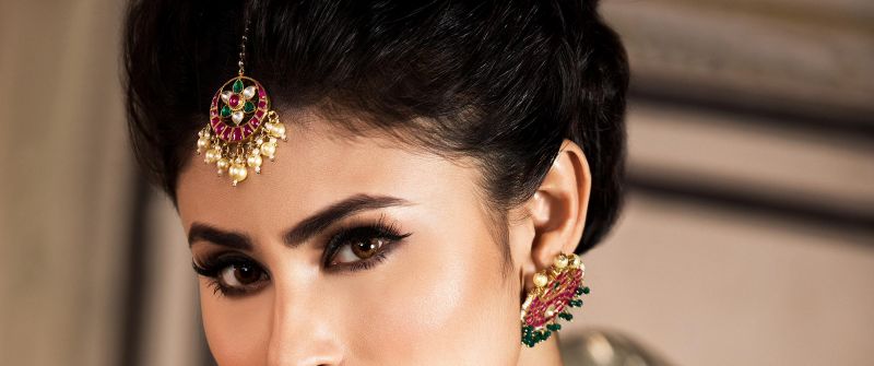 Mouni Roy, Indian actress, Traditional, Bride, Beautiful actress