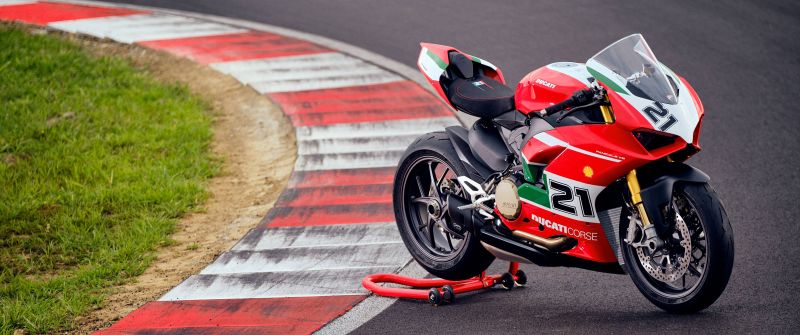Ducati Panigale V2 Bayliss, Race track, Sports bikes, 2021, 5K
