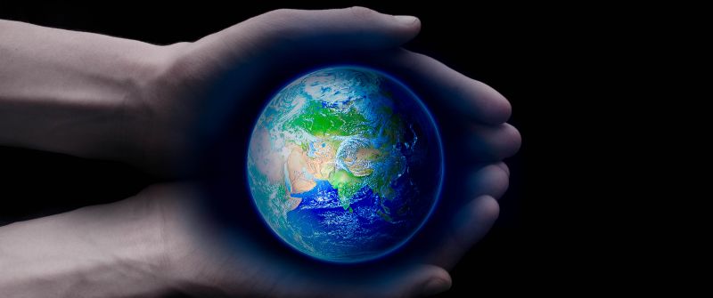 Planet Earth, Holding hands, Palm, Black background, Save the Earth, Save The Planet
