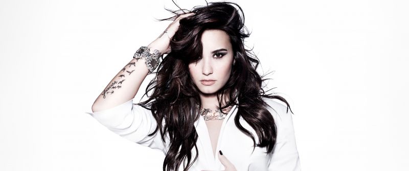 Demi Lovato, White background, 5K