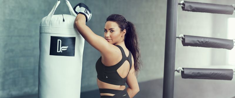 Demi Lovato, 5K, 8K