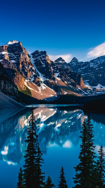 Moraine Lake, Rocky Mountains, Banff National Park, Glacial lake, Landscape, Outdoor, 5K