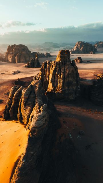 Sandstone plateau, Hisma Desert, NEOM, Saudi Arabia, 5K