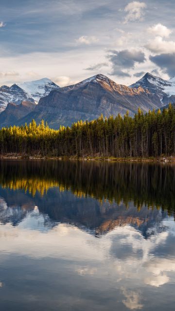 Lake Louise, Banff National Park, Summer, Reflection, Alberta, Canada, Daytime