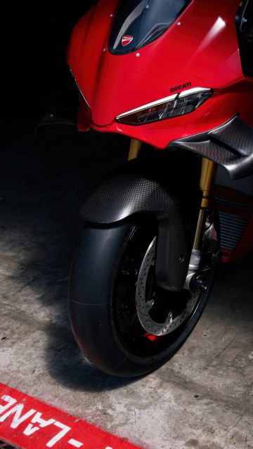 Ducati Panigale V4, 2025, Red bikes, Hanger, 5K