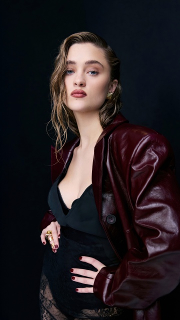 Lizzy Greene, Dark background, American actress, 5K