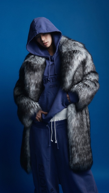 Tarzzan, ALLDAY PROJECT, South Korean rapper, 5K, Blue background
