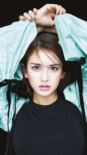 Jeon Somi, Portrait, Dark background