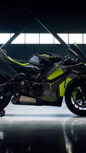 Ducati Panigale V4, Garage
