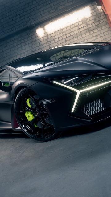 Lamborghini Revuelto, Garage