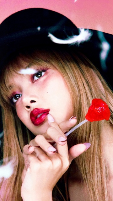 Lisa, Red Rose