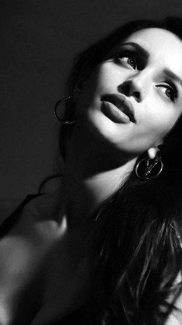 Tripti Dimri, Black and White