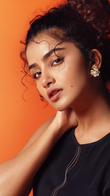 Anupama Parameswaran, 8K