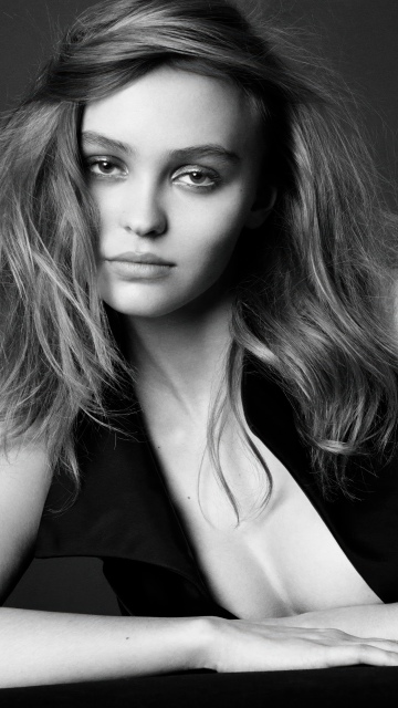Lily Rose Depp, Black and White
