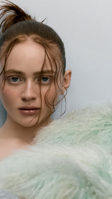 Sadie Sink, 5K