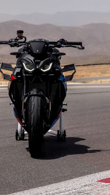 BMW M 1000 R, 2026