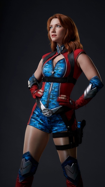 Valorie Curry, Firecracker