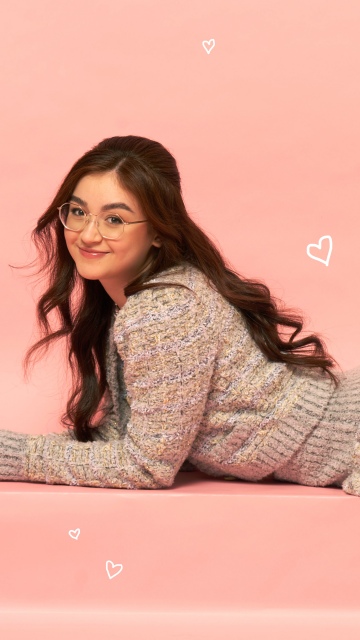 Anna Cathcart, 8K