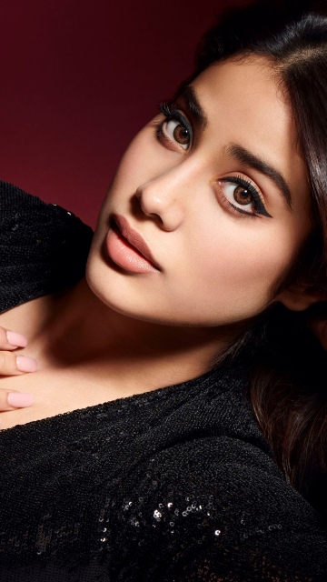 Janhvi Kapoor 4K wallpaper