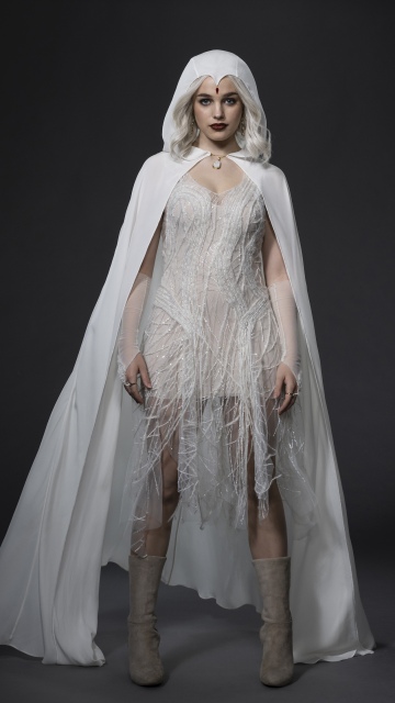 Teagan Croft, White Raven