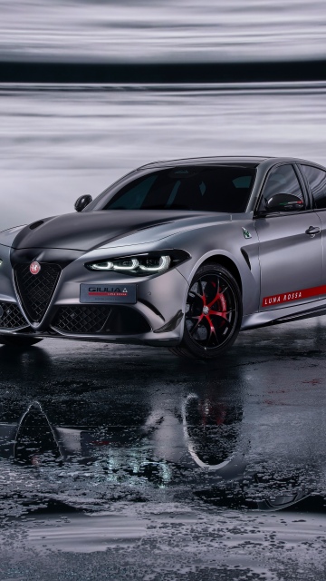 Alfa Romeo Giulia Quadrifoglio Luna Rossa, 2026