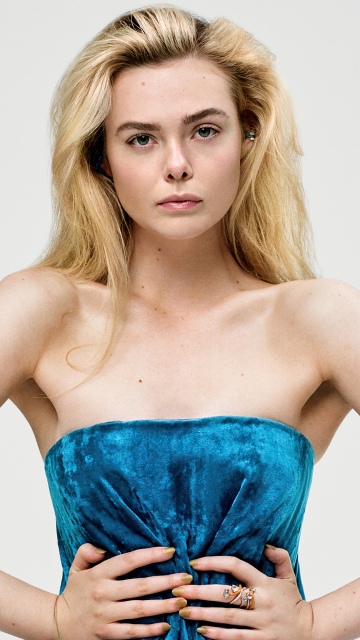 Elle Fanning, Model