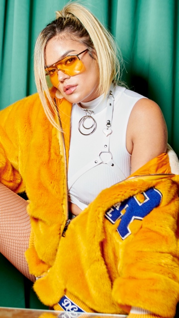 Karol G, Fashion