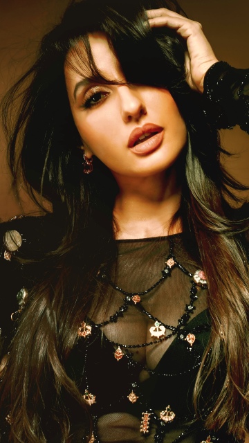 Nora Fatehi, Glamorous