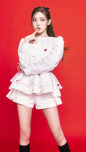 YUHA, Hearts2Hearts RUDE