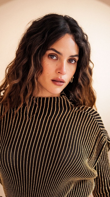 Adria Arjona wallpaper